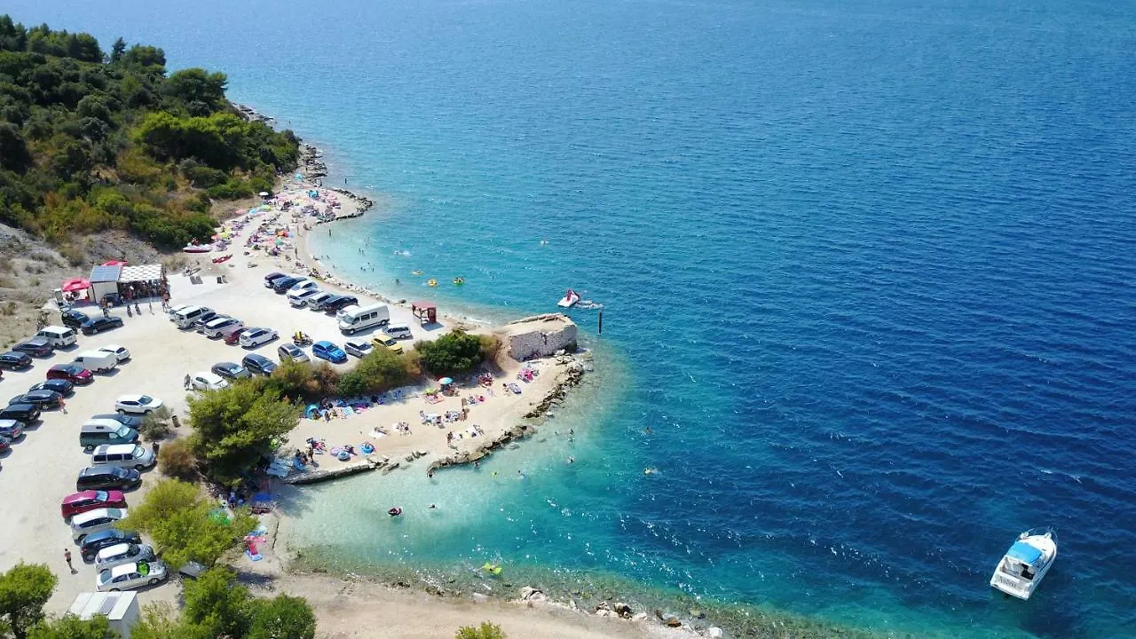 B&B Villa Paula Trogir Bed & Breakfast